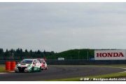 Izawa sur une Honda à Suzuka