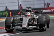 Audi F1 a connu une journée 'pas simple' au Mexique, les débuts de Slater gâchés