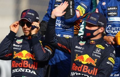 Perez est ’génial’ et n’est pas un numéro 2 selon Verstappen