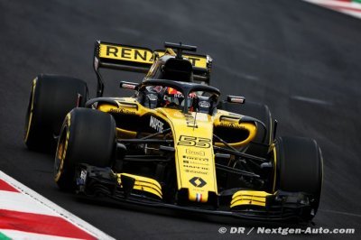 Sainz&nbsp;: Le niveau de Mercedes et Ferrari est impressionnant