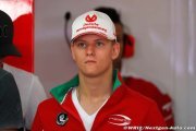 Mick Schumacher a passé du temps chez Mercedes et Ferrari