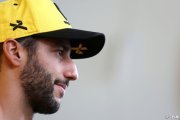 No 'top team' exit clause in Ricciardo contract