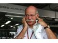 Mercedes must push for 2014 title - Zetsche