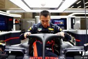 Red Bull a usé de créativité pour qu'Albon rentre dans la RB15