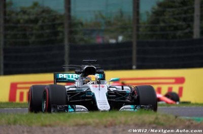 Hamilton takes Suzuka pole ahead of Bottas and Vettel