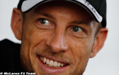 Button now eyeing F1 deal for ’exciting’ 2017