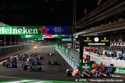 Verstappen overcomes penalty and damage to win Las Vegas Grand Prix
