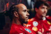 Ferrari a dit 'non' à une F40 noire pour la photo avec Hamilton