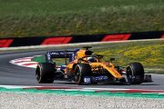 Un aileron avant endommagé a avorté la remontée de Sainz