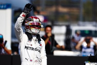 Hamilton&nbsp;: Tant que mon corps me suit, je resterai en F1