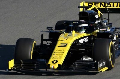 Prost est conscient que ’Ricciardo fait un pas en arrière avec Renault’