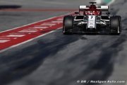 Raikkonen 'always' tweaks own seat
