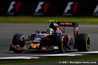 Grosse performance de Sainz, déception pour Kvyat