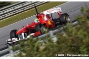 Massa urges Ferrari not to favour Alonso