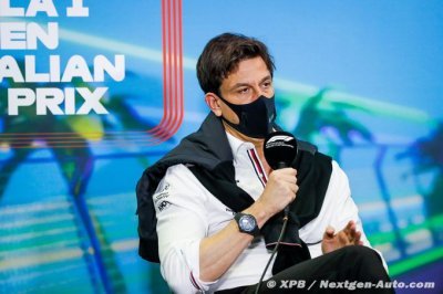 Wolff n’a pas songé à quitter Mercedes F1 et admet un échec en 2022