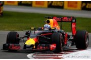 Bilan de mi-saison 2016 : Daniel Ricciardo