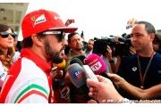 McLaren gives Alonso deadline for 2015 decision