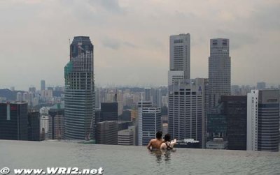 SingTel denies sealing new Singapore GP deal