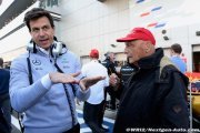 Wolff 'extends power at Mercedes' - report