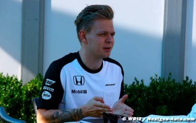 Magnussen ’surprised’ after Melbourne crash