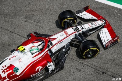 Giovinazzi passe en Q2 en Espagne, Raikkonen se loupe en Q1