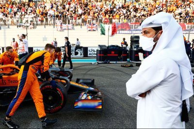 Zak Brown charge la F1 sur Masi&nbsp;: une ’autocratie’ digne d’une ’pantomime’&nbsp;?