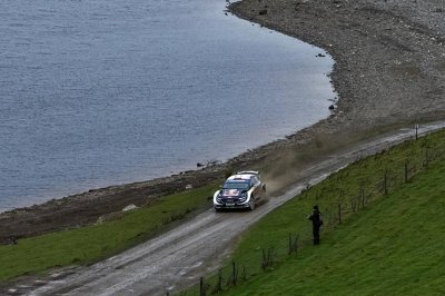Wales Rally GB, SS15-16: Ogier inherits Rally GB lead