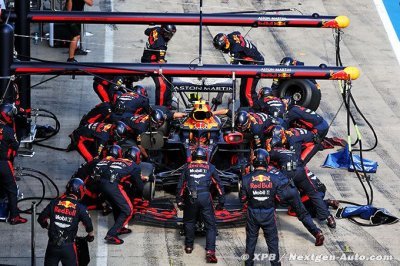 Honda s’inquiète : Verstappen et Albon ont abandonné sur deux problèmes électriques