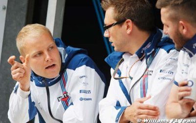 Symonds urges Bottas to consider staying