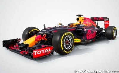 Red Bull Racing présente sa RB12 à Barcelone