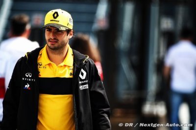 Renault ’seems to want to keep me’ - Sainz