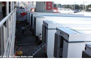 African stowaways hid in F1 trucks