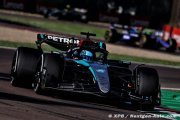 Russell : 'Non', Mercedes F1 ne peut pas lutter avec McLaren et Red Bull