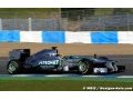 Hamilton réserve son jugement sur la F1 W04