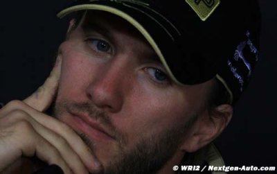 Heidfeld veut une explication avec Boullier