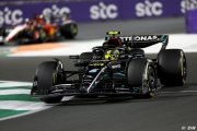 Hamilton révèle avoir un problème 'spécifique' avec la W14