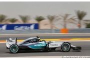 Bahrain, FP2: Rosberg beats Hamilton in practice