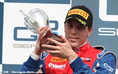 Luiz Razia takes dominating win in GP2 Sprint Race