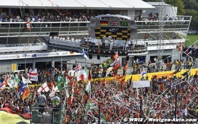 Les sifflets n’ont pas leur place au pied du podium