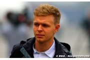 Magnussen toujours en lice pour un rôle en F1 en 2016