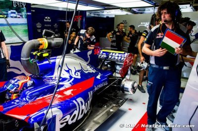 60 degrés dans le cockpit, le défi physique de Sainz à Singapour