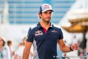 McLaren admits Sainz 'an option' for 2018