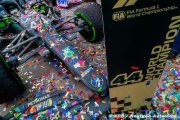 Källenius : Mercedes coche les cases pour rester en F1