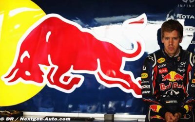 Pirelli cherche une explication à la crevaison de Vettel