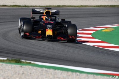 Horner salue le gain d’expérience de Verstappen 