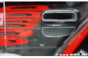 Mercedes engines and F-ducts lead pace in Canada
