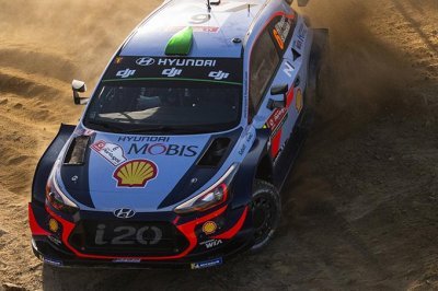 Portugal, ES2&nbsp;: Paddon en tête, Tänak s’arrête