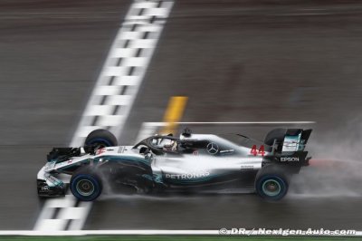 Les pilotes Mercedes surpris de monopoliser la première ligne&nbsp;!