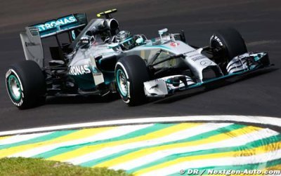 Sans faute pour Rosberg, une faute pour Hamilton