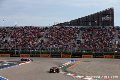 Horner révèle pourquoi Verstappen n’a pas tenté de fondre sur Räikkönen